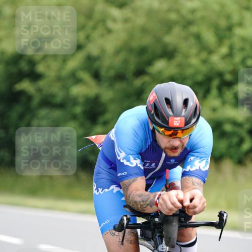 21.06.2026 - Viking Triathlon Michael Burmester http://msf.ph/oto/9866515 21.06.2026 12:08:21 Radfahren 37, 138, 295, 305, 410, 411, 490, 622, 652 meine-sportfotos.de