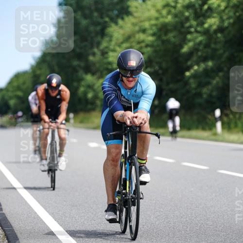 21.06.2026 - Viking Triathlon Michael Burmester http://msf.ph/oto/9866517 21.06.2026 12:08:45 Radfahren 63, 68, 72, 89, 123, 123, 162, 181, 224, 266, 295, 359, 370, 370, 409, 409, 427, 427 meine-sportfotos.de