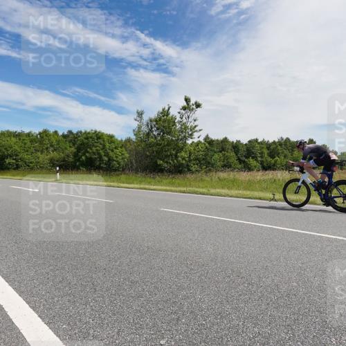 21.06.2026 - Viking Triathlon Michael Burmester http://msf.ph/oto/9866538 21.06.2026 11:28:49 Radfahren 197, 218, 485, 553, 633 meine-sportfotos.de