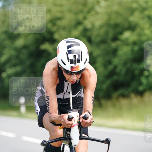 21.06.2026 - Viking Triathlon Michael Burmester http://msf.ph/oto/9866578 21.06.2026 12:09:33 Radfahren 20, 20, 27, 64, 185, 378, 386, 416, 416, 438 meine-sportfotos.de