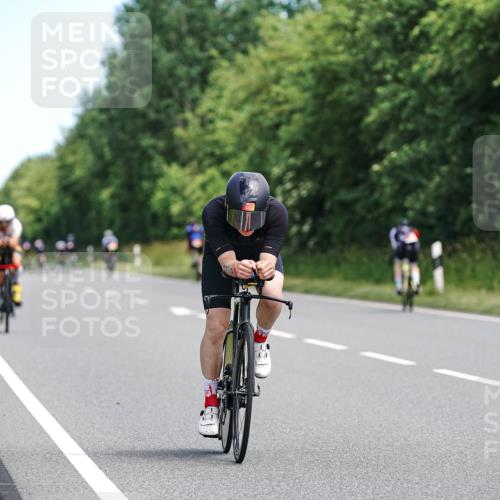 21.06.2026 - Viking Triathlon Michael Burmester http://msf.ph/oto/9866583 21.06.2026 12:09:48 Radfahren 64, 185, 185, 378, 378, 438, 460, 484, 522 meine-sportfotos.de
