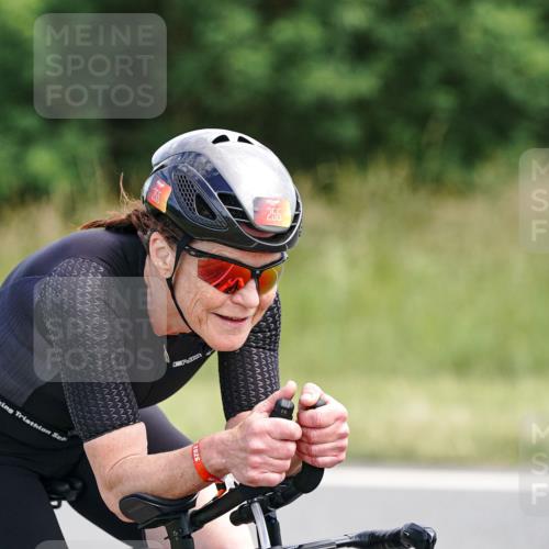 21.06.2026 - Viking Triathlon Michael Burmester http://msf.ph/oto/9866616 21.06.2026 12:10:29 Radfahren 99, 106, 113, 203, 203, 255, 283, 298, 307, 337, 471, 483, 483, 610, 640 meine-sportfotos.de