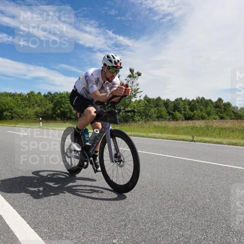 21.06.2026 - Viking Triathlon Michael Burmester http://msf.ph/oto/9866619 21.06.2026 11:30:14 Radfahren 27, 125, 127, 188, 333, 610, 615, 646, 647, 656, 663 meine-sportfotos.de