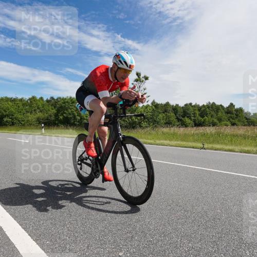 21.06.2026 - Viking Triathlon Michael Burmester http://msf.ph/oto/9866631 21.06.2026 11:30:39 Radfahren 152, 175, 229, 296, 405, 647 meine-sportfotos.de