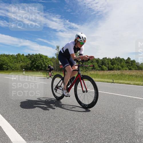 21.06.2026 - Viking Triathlon Michael Burmester http://msf.ph/oto/9866654 21.06.2026 11:31:00 Radfahren 104, 152, 393, 410, 492 meine-sportfotos.de
