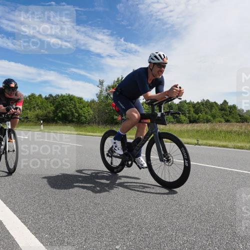21.06.2026 - Viking Triathlon Michael Burmester http://msf.ph/oto/9866683 21.06.2026 11:31:41 Radfahren 14, 80, 88, 93, 109, 145, 180, 195, 202, 206, 302, 325, 379, 379, 383, 446, 454, 461, 482, 500, 528, 614 meine-sportfotos.de