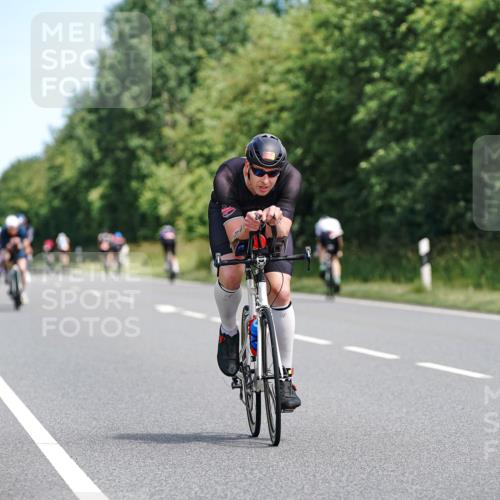 21.06.2026 - Viking Triathlon Michael Burmester http://msf.ph/oto/9866692 21.06.2026 12:12:27 Radfahren 28, 34, 45, 49, 125, 150, 168, 188, 303, 315, 327, 340, 360, 485, 502, 513, 553, 578, 601, 663 meine-sportfotos.de