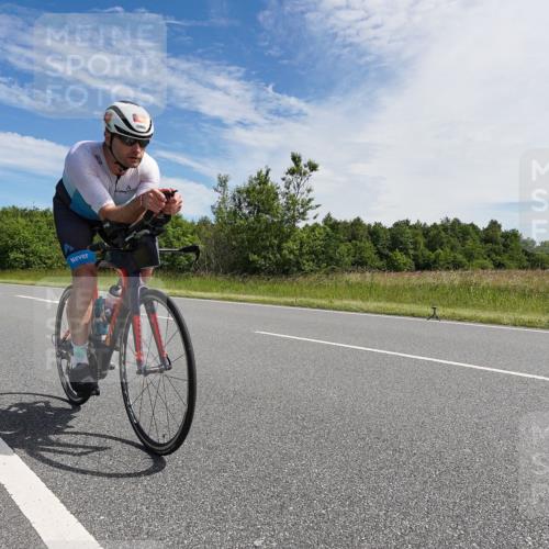 21.06.2026 - Viking Triathlon Michael Burmester http://msf.ph/oto/9866693 21.06.2026 11:31:49 Radfahren 14, 80, 88, 109, 156, 195, 206, 302, 325, 334, 379, 379, 383, 454, 461, 542, 579 meine-sportfotos.de