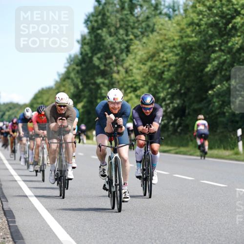 21.06.2026 - Viking Triathlon Michael Burmester http://msf.ph/oto/9866700 21.06.2026 12:12:31 Radfahren 28, 34, 45, 49, 125, 150, 168, 188, 301, 303, 315, 327, 340, 360, 485, 491, 502, 513, 553, 566, 578, 601, 663 meine-sportfotos.de