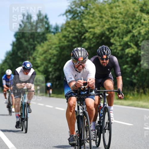 21.06.2026 - Viking Triathlon Michael Burmester http://msf.ph/oto/9866739 21.06.2026 12:12:41 Radfahren 28, 34, 45, 49, 125, 150, 168, 188, 301, 303, 327, 340, 360, 473, 485, 491, 513, 553, 566, 578, 601, 663 meine-sportfotos.de