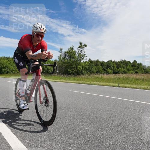 21.06.2026 - Viking Triathlon Michael Burmester http://msf.ph/oto/9866741 21.06.2026 11:32:52 Radfahren 33, 71, 107, 137, 151, 233, 243, 248, 392, 398, 414, 415, 550, 574, 627, 636, 637, 641 meine-sportfotos.de