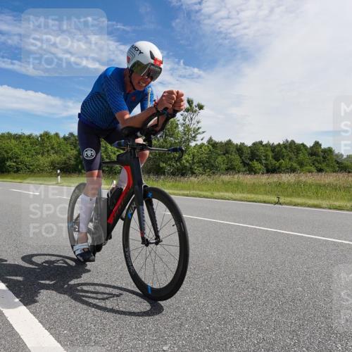 21.06.2026 - Viking Triathlon Michael Burmester http://msf.ph/oto/9866748 21.06.2026 11:32:55 Radfahren 71, 107, 137, 151, 233, 243, 248, 414, 415, 550, 574, 627, 641 meine-sportfotos.de