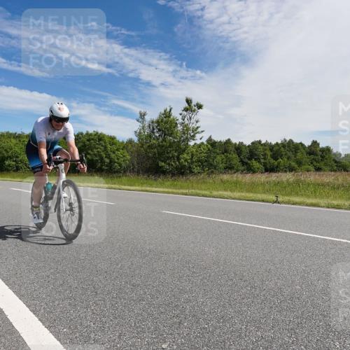 21.06.2026 - Viking Triathlon Michael Burmester http://msf.ph/oto/9866790 21.06.2026 11:33:26 Radfahren 85, 265, 339, 376, 389, 403, 421, 453, 457, 486, 487, 496, 497, 506, 520, 521 meine-sportfotos.de