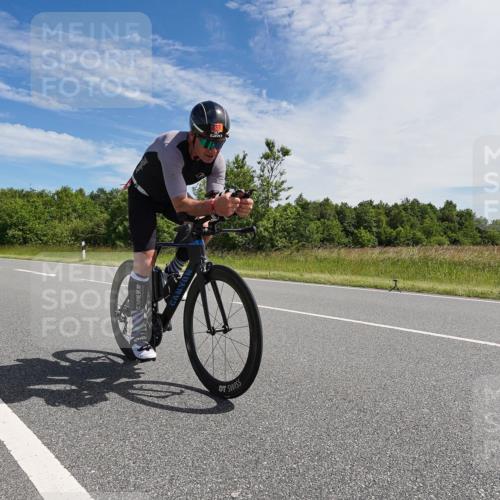 21.06.2026 - Viking Triathlon Michael Burmester http://msf.ph/oto/9866804 21.06.2026 11:33:32 Radfahren 85, 339, 376, 389, 403, 453, 457, 486, 487, 487, 496, 506, 520, 521 meine-sportfotos.de