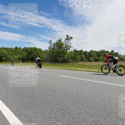 21.06.2026 - Viking Triathlon Michael Burmester http://msf.ph/oto/9866812 21.06.2026 11:34:12 Radfahren 28, 49, 143, 234, 360, 394, 430, 466, 501 meine-sportfotos.de
