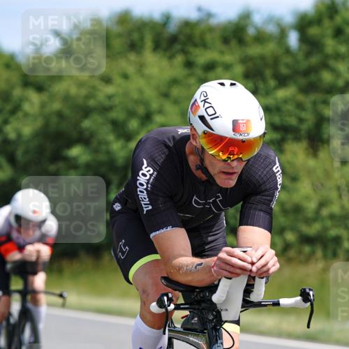 21.06.2026 - Viking Triathlon Michael Burmester http://msf.ph/oto/9866844 21.06.2026 12:13:28 Radfahren 1, 4, 18, 18, 33, 70, 92, 107, 117, 151, 156, 175, 207, 254, 296, 393, 414, 486, 487, 506, 574, 637 meine-sportfotos.de