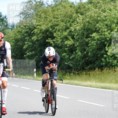 21.06.2026 - Viking Triathlon Michael Burmester http://msf.ph/oto/9866847 21.06.2026 12:13:29 Radfahren 1, 4, 18, 33, 70, 92, 107, 117, 151, 156, 175, 207, 254, 393, 414, 482, 486, 487, 506, 574, 637 meine-sportfotos.de