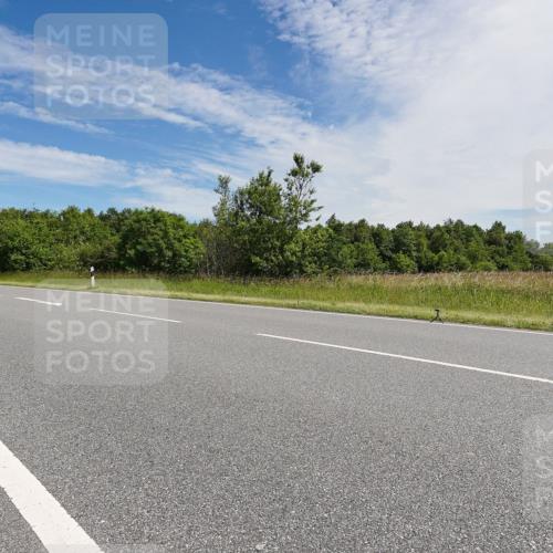 21.06.2026 - Viking Triathlon Michael Burmester http://msf.ph/oto/9866857 21.06.2026 11:35:24 Radfahren 213, 278, 279, 318, 363, 458 meine-sportfotos.de