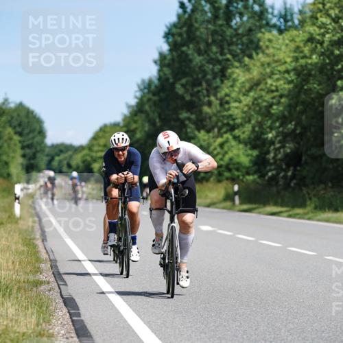 21.06.2026 - Viking Triathlon Michael Burmester http://msf.ph/oto/9866885 21.06.2026 12:13:47 Radfahren 156, 254, 254, 393, 449, 482, 489, 515, 629, 641, 653 meine-sportfotos.de