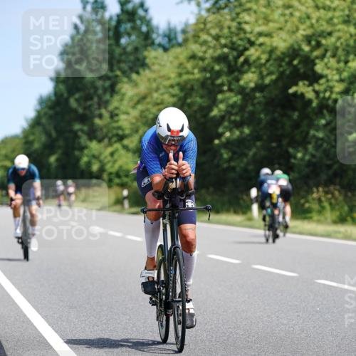 21.06.2026 - Viking Triathlon Michael Burmester http://msf.ph/oto/9866906 21.06.2026 12:13:58 Radfahren 61, 93, 254, 449, 489, 515, 564, 629, 641, 653 meine-sportfotos.de