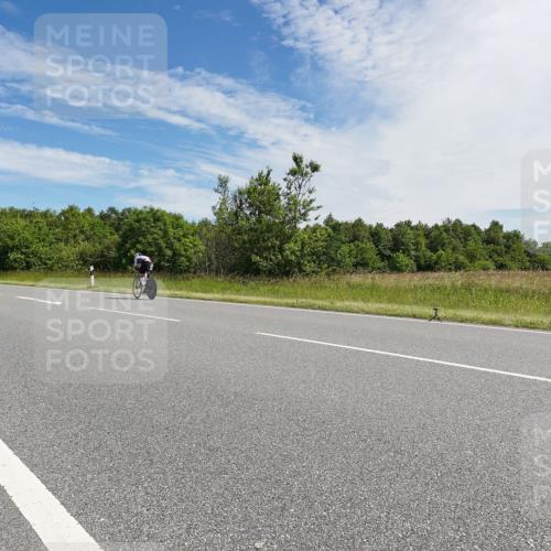 21.06.2026 - Viking Triathlon Michael Burmester http://msf.ph/oto/9866934 21.06.2026 11:35:47 Radfahren 147, 179, 183, 209, 262, 324, 354, 363, 436, 448, 449, 470, 505, 533, 650, 662 meine-sportfotos.de