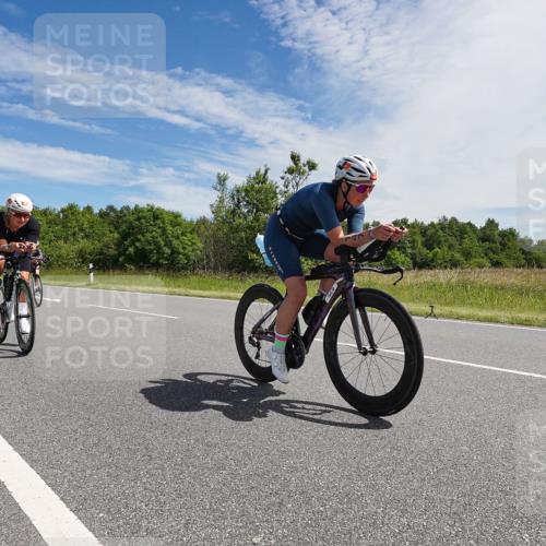 21.06.2026 - Viking Triathlon Michael Burmester http://msf.ph/oto/9866947 21.06.2026 11:35:51 Radfahren 147, 179, 183, 209, 221, 262, 324, 354, 436, 448, 449, 470, 505, 533, 650 meine-sportfotos.de