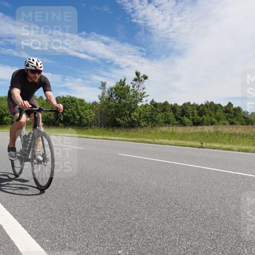 21.06.2026 - Viking Triathlon Michael Burmester http://msf.ph/oto/9866974 21.06.2026 11:35:55 Radfahren 147, 179, 183, 209, 221, 262, 324, 354, 436, 448, 470, 505, 533, 650 meine-sportfotos.de