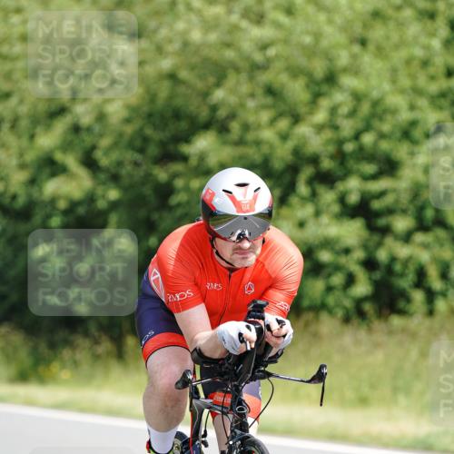 21.06.2026 - Viking Triathlon Michael Burmester http://msf.ph/oto/9867000 21.06.2026 12:15:17 Radfahren 59, 69, 85, 88, 135, 152, 274, 297, 351, 403, 430, 497, 614, 614 meine-sportfotos.de