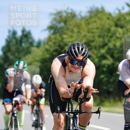 21.06.2026 - Viking Triathlon Michael Burmester http://msf.ph/oto/9867029 21.06.2026 12:15:21 Radfahren 59, 69, 85, 88, 135, 152, 274, 297, 403, 430, 497, 614, 614 meine-sportfotos.de