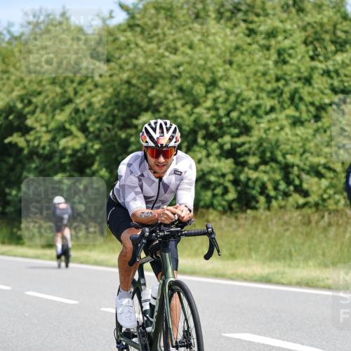 21.06.2026 - Viking Triathlon Michael Burmester http://msf.ph/oto/9867037 21.06.2026 12:15:22 Radfahren 59, 69, 85, 88, 135, 152, 274, 297, 403, 430, 497, 614, 614 meine-sportfotos.de