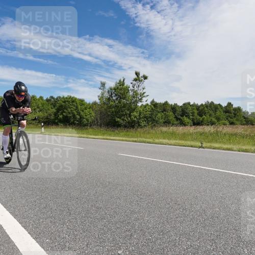 21.06.2026 - Viking Triathlon Michael Burmester http://msf.ph/oto/9867038 21.06.2026 11:36:34 Radfahren 42, 42, 232, 341, 372, 388, 529, 536, 537, 551, 576, 602, 623 meine-sportfotos.de