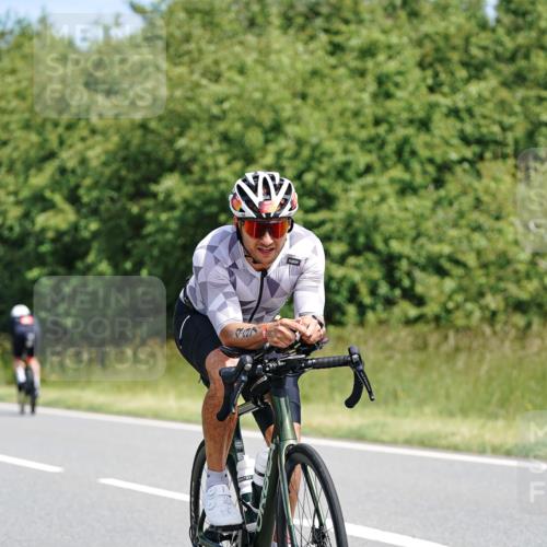 21.06.2026 - Viking Triathlon Michael Burmester http://msf.ph/oto/9867042 21.06.2026 12:15:22 Radfahren 59, 69, 85, 88, 135, 152, 274, 297, 403, 430, 497, 614, 614 meine-sportfotos.de
