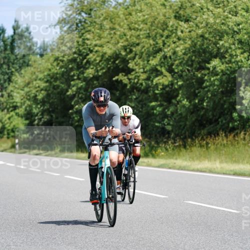 21.06.2026 - Viking Triathlon Michael Burmester http://msf.ph/oto/9867051 21.06.2026 12:15:24 Radfahren 59, 69, 85, 88, 135, 152, 221, 274, 297, 403, 430, 497, 614, 614 meine-sportfotos.de