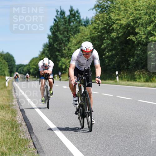 21.06.2026 - Viking Triathlon Michael Burmester http://msf.ph/oto/9867107 21.06.2026 12:15:53 Radfahren 21, 178, 184, 184, 195, 248, 334, 389, 394, 405, 521, 551, 590, 590, 651 meine-sportfotos.de