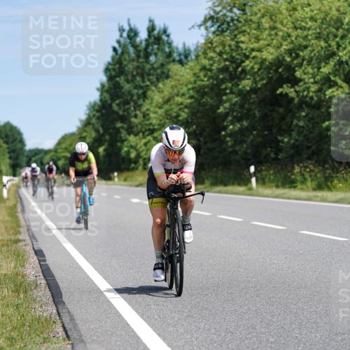 21.06.2026 - Viking Triathlon Michael Burmester http://msf.ph/oto/9867134 21.06.2026 12:16:04 Radfahren 22, 178, 184, 195, 248, 333, 347, 377, 394, 405, 405, 511, 521, 551, 590, 603, 651 meine-sportfotos.de