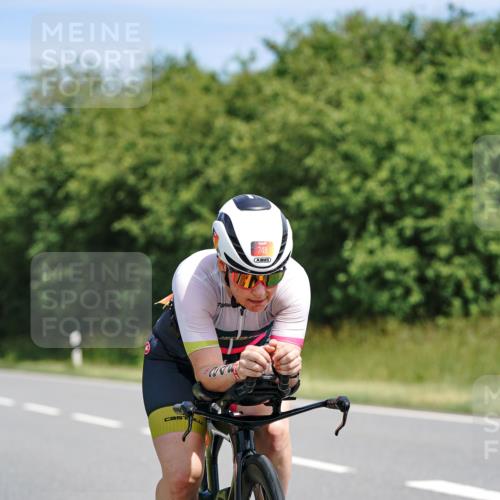 21.06.2026 - Viking Triathlon Michael Burmester http://msf.ph/oto/9867141 21.06.2026 12:16:05 Radfahren 22, 178, 184, 195, 248, 264, 333, 347, 377, 394, 405, 405, 511, 521, 551, 590, 603, 651 meine-sportfotos.de