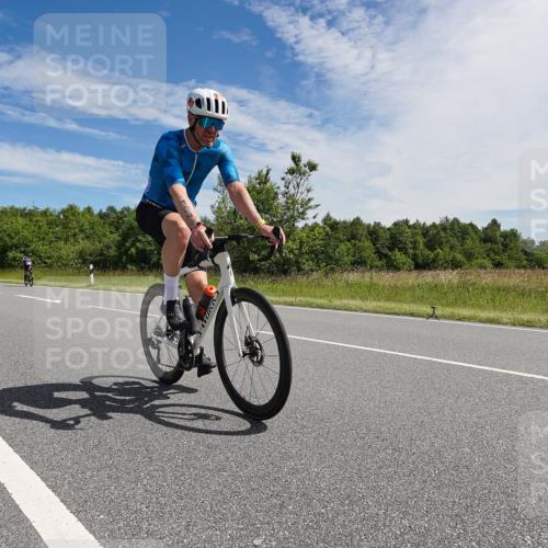 21.06.2026 - Viking Triathlon Michael Burmester http://msf.ph/oto/9867145 21.06.2026 11:36:59 Radfahren 134, 158, 177, 225, 330, 577, 609, 667 meine-sportfotos.de