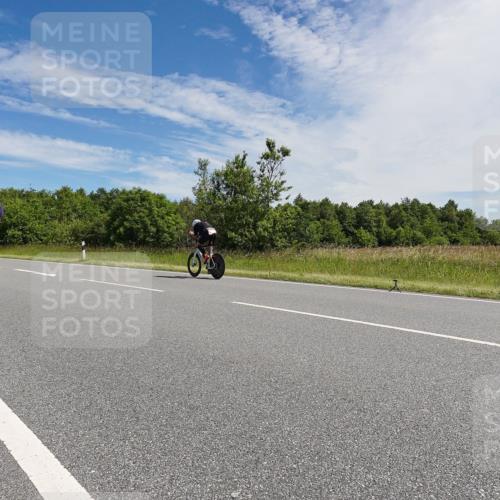 21.06.2026 - Viking Triathlon Michael Burmester http://msf.ph/oto/9867154 21.06.2026 11:37:00 Radfahren 134, 158, 177, 225, 330, 577, 609, 667 meine-sportfotos.de