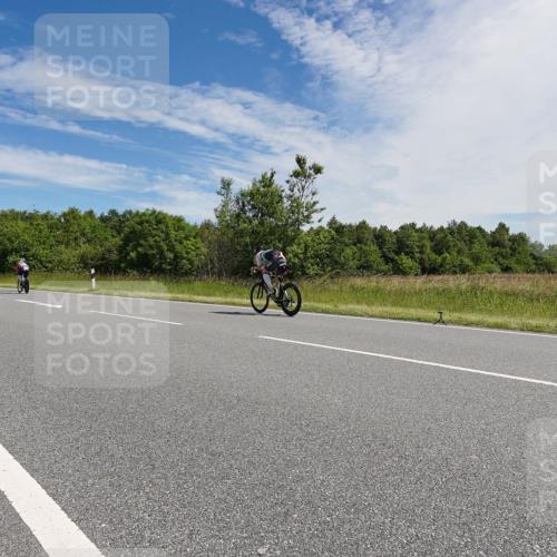 21.06.2026 - Viking Triathlon Michael Burmester http://msf.ph/oto/9867175 21.06.2026 11:37:04 Radfahren 134, 158, 225, 312, 329, 332, 577, 609, 667 meine-sportfotos.de