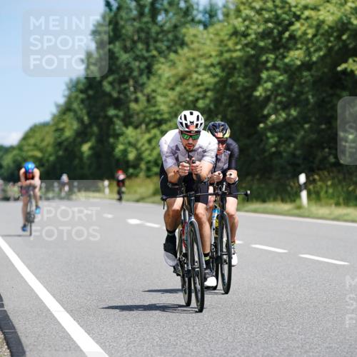 21.06.2026 - Viking Triathlon Michael Burmester http://msf.ph/oto/9867183 21.06.2026 12:16:18 Radfahren 22, 153, 178, 195, 264, 309, 333, 347, 377, 405, 405, 511, 519, 521, 538, 603, 651 meine-sportfotos.de