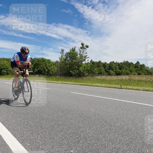 21.06.2026 - Viking Triathlon Michael Burmester http://msf.ph/oto/9867198 21.06.2026 11:37:12 Radfahren 271, 312, 312, 329, 332, 609, 667 meine-sportfotos.de