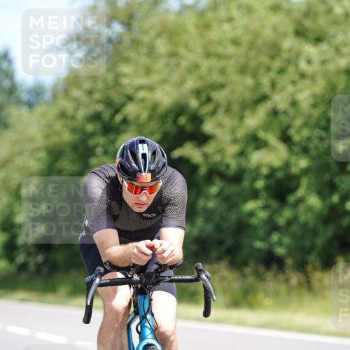 21.06.2026 - Viking Triathlon Michael Burmester http://msf.ph/oto/9867231 21.06.2026 12:16:35 Radfahren 153, 278, 309, 311, 453, 519, 524, 537 meine-sportfotos.de