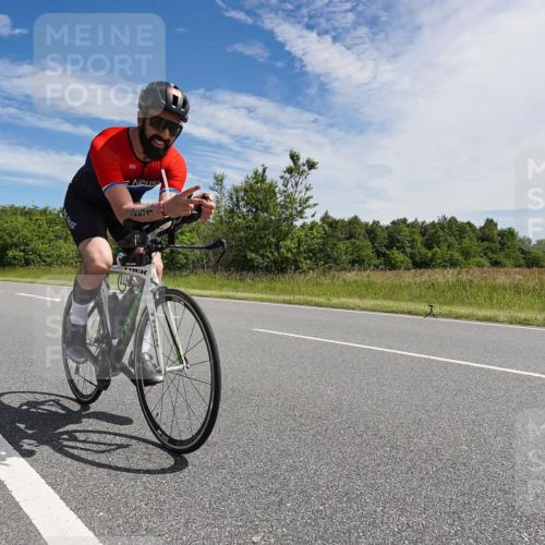 21.06.2026 - Viking Triathlon Michael Burmester http://msf.ph/oto/9867241 21.06.2026 11:37:56 Radfahren 13, 13, 30, 48, 54, 170, 200, 249, 251, 310, 323, 343, 352, 391, 404, 472, 534, 543, 568, 620, 635 meine-sportfotos.de