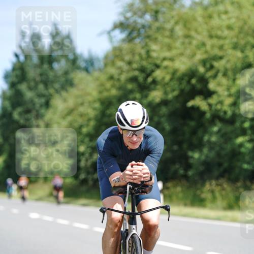21.06.2026 - Viking Triathlon Michael Burmester http://msf.ph/oto/9867282 21.06.2026 12:17:05 Radfahren 47, 81, 81, 193, 229, 242, 300, 311, 415, 424, 466, 536, 618 meine-sportfotos.de