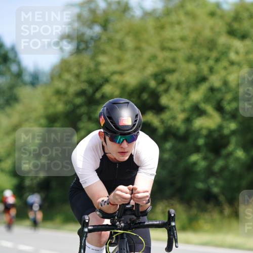 21.06.2026 - Viking Triathlon Michael Burmester http://msf.ph/oto/9867298 21.06.2026 12:17:15 Radfahren 81, 81, 415, 415, 424, 504, 618 meine-sportfotos.de