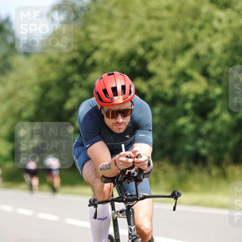 21.06.2026 - Viking Triathlon Michael Burmester http://msf.ph/oto/9867337 21.06.2026 12:17:55 Radfahren 200, 253, 285, 354, 354, 363, 404, 439, 440, 458, 461, 520, 539, 550, 568, 576, 604 meine-sportfotos.de