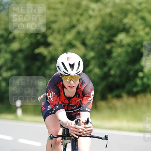 21.06.2026 - Viking Triathlon Michael Burmester http://msf.ph/oto/9867375 21.06.2026 12:17:59 Radfahren 200, 253, 285, 354, 354, 363, 404, 439, 440, 458, 461, 520, 539, 568, 576, 604, 636 meine-sportfotos.de