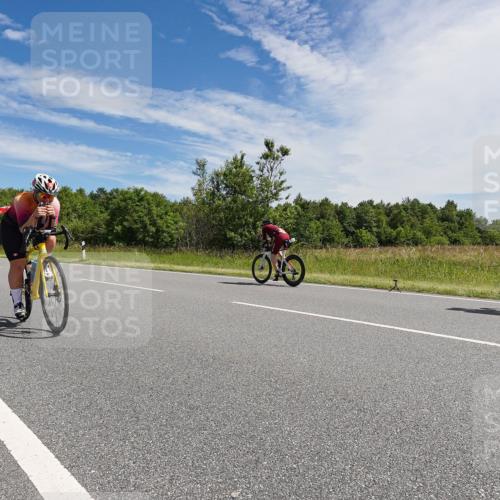 21.06.2026 - Viking Triathlon Michael Burmester http://msf.ph/oto/9867382 21.06.2026 11:38:52 Radfahren 100, 102, 105, 139, 164, 171, 268, 276, 306, 531, 563, 605, 606, 617, 638, 648 meine-sportfotos.de