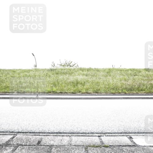 21.06.2026 - 29. Vierlanden-Triathlon H.Heesch http://msf.ph/oto/9867409 21.06.2026 10:33:19 Radfahren 273 meine-sportfotos.de
