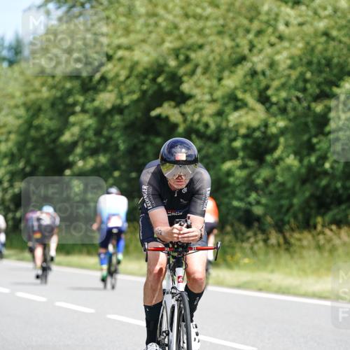 21.06.2026 - Viking Triathlon Michael Burmester http://msf.ph/oto/9867424 21.06.2026 12:18:18 Radfahren 5, 25, 43, 82, 354, 423, 448, 520, 520, 547, 575, 623, 633, 636 meine-sportfotos.de